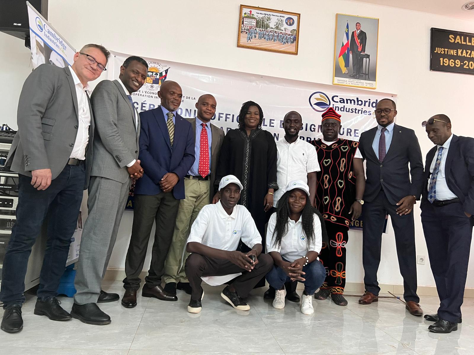 Cérémonie officielle de signature, Bangui